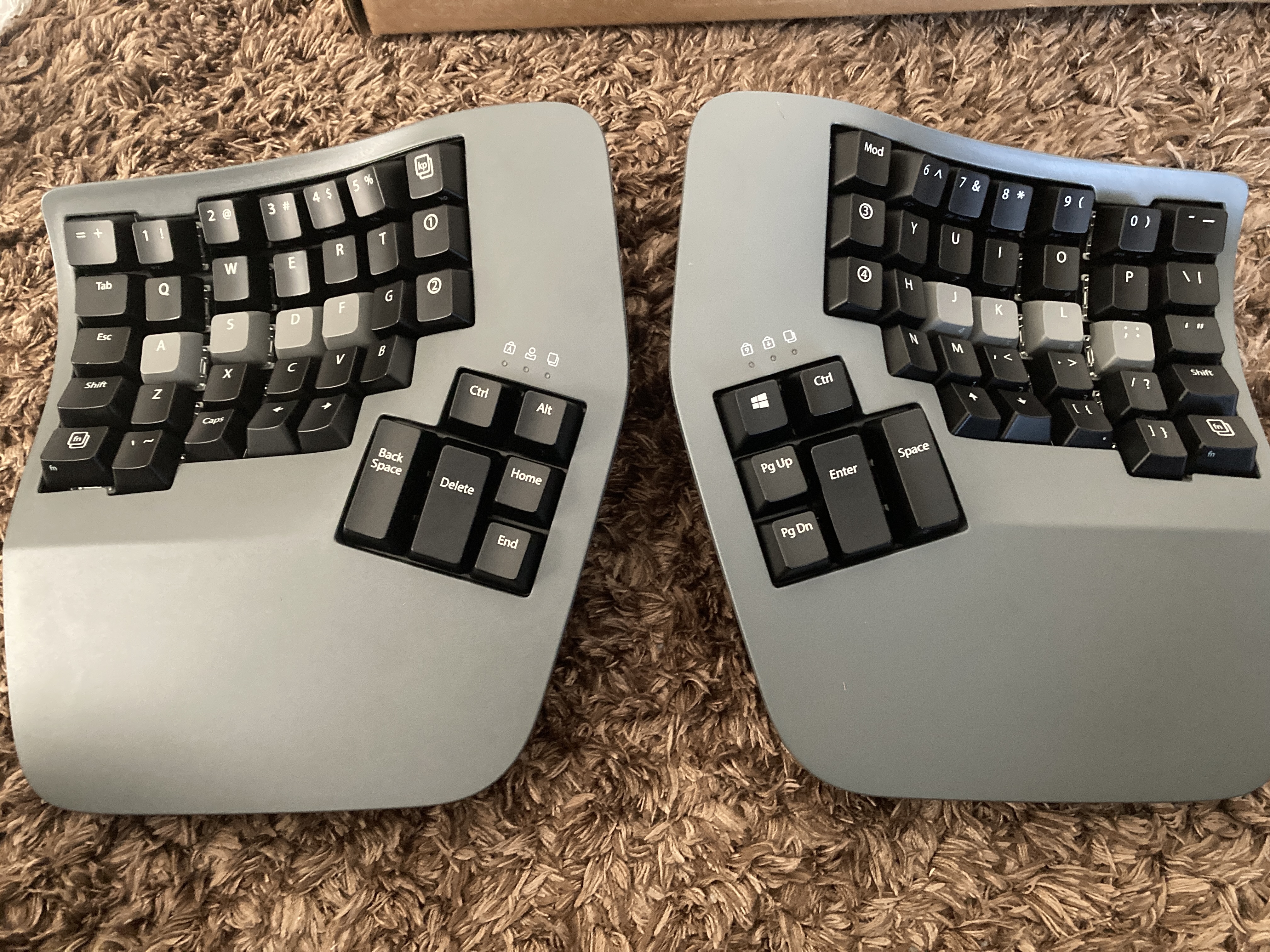 IMG_2619 box of kinesis keyboard